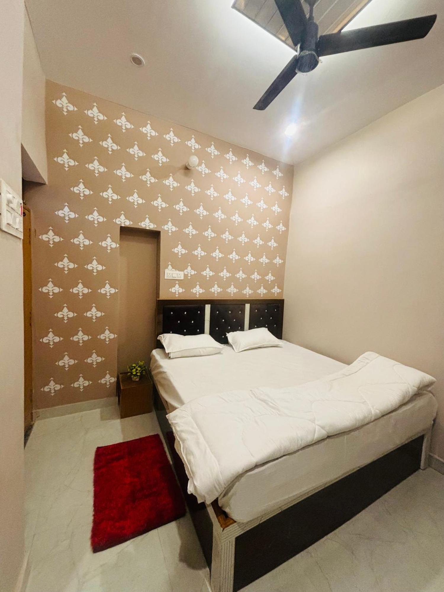 Vindh * Varanasi